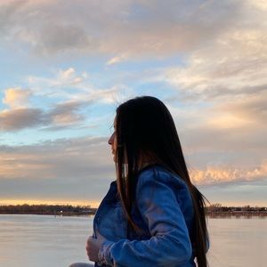 Meet your Posher, Luisa